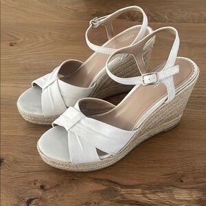 Draper James Claire White Espadrille Wedges with Crossover Straps Size 8M